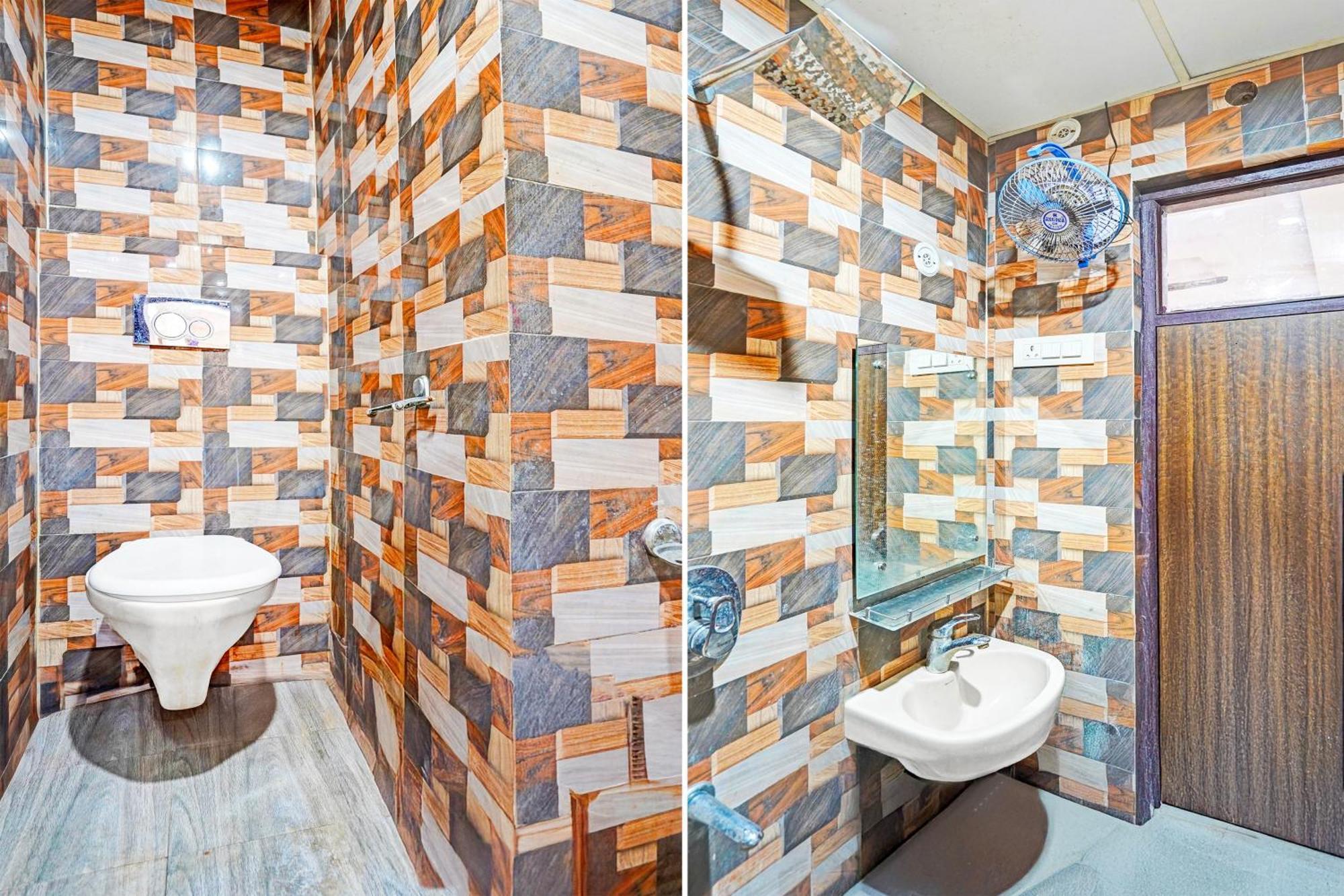 Super Hotel O Charbagh Formerly Khalsa Inn Λάκναου Εξωτερικό φωτογραφία